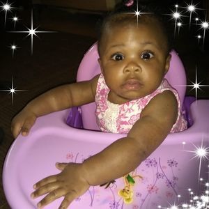 Meet your Posher, Deedee